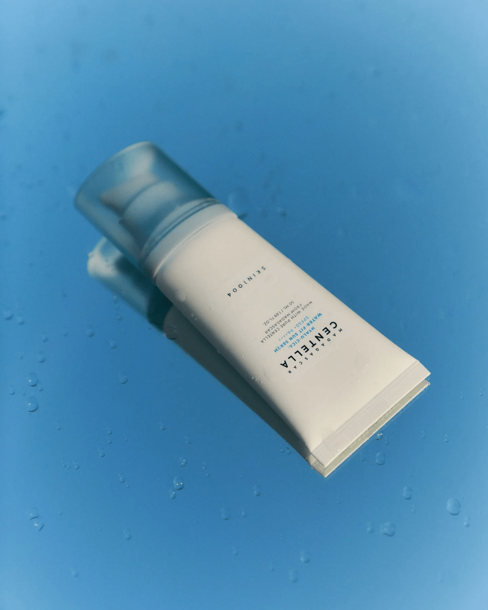 Skin1004 | Hyalu-Cica 積雪草透明質酸 水感防曬精華 SPF50+ PA++++ 50ml - Beautitu.com