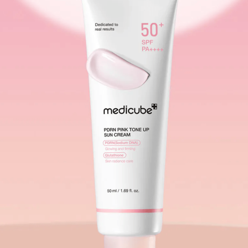 Medicube PDRN粉紅亮澤防曬霜SPF50+PA++++ 50ml - Beautitu.com