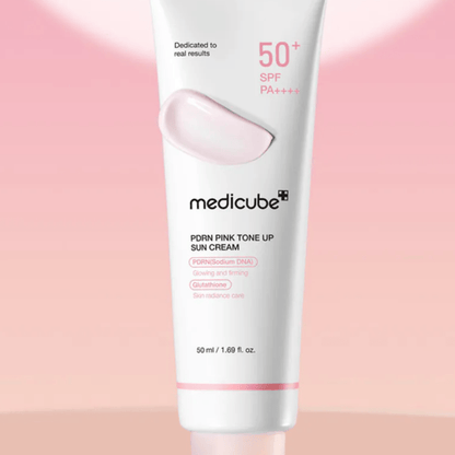 Medicube PDRN粉紅亮澤防曬霜SPF50+PA++++ 50ml - Beautitu.com